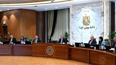 رئيس الوزراء: جارٍ الانتهاء من إنشاء فندق جديد برأس الحكمة وافتتاحه خلال صيف العام الجاري
