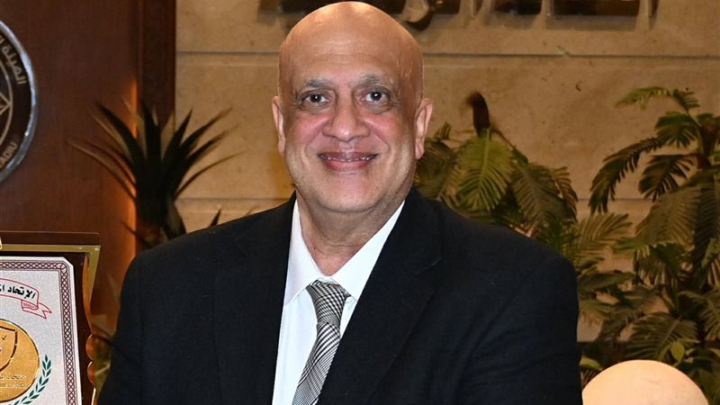 طارق الحسيني رئيس