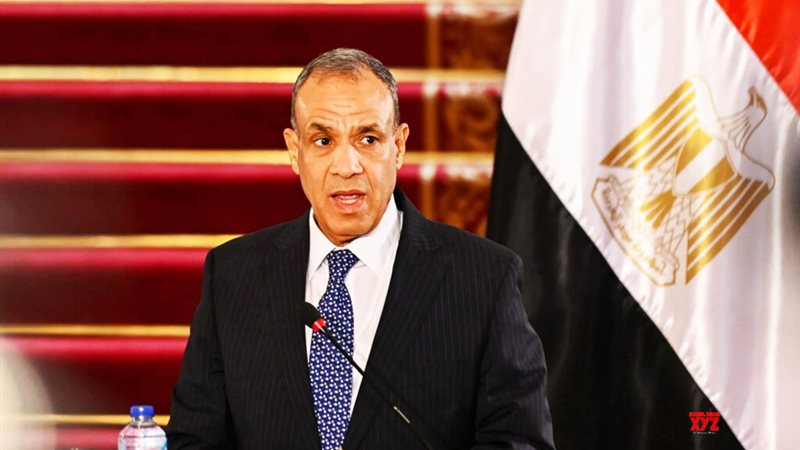 وزير الخارجية بدر