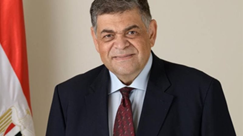 أشرف حاتم