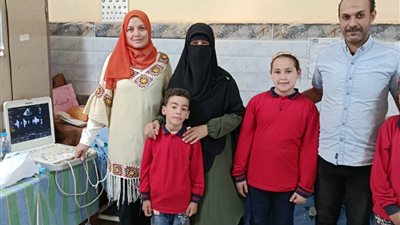 فحص 446 طالبًا ضمن مبادرة الكشف المبكر عن أمراض القلب لطلاب المدارس بسوهاج