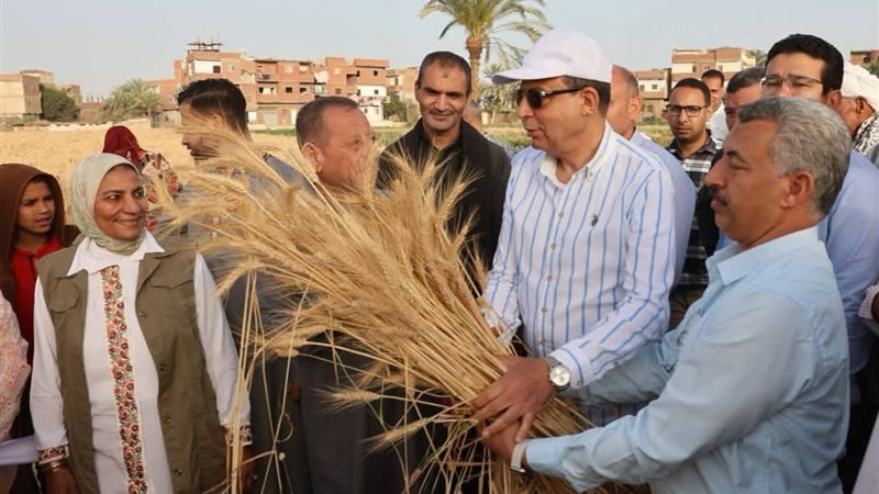 محافظ المنيا اللواء