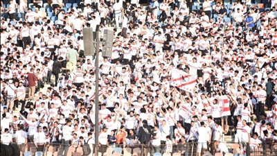 الزمالك يخصص 25 حافلة لنقل جماهيره إلى برج العرب لمواجهة سموحة