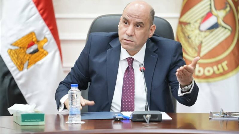 وزير العمل