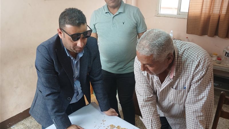 من داخل لجنة فرز