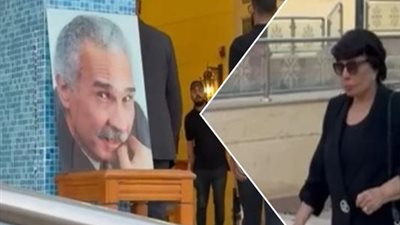 نجوم الفن والرياضة يودعون عبد الرحمن أبو زهرة في عزاء مهيب بمسجد المشير