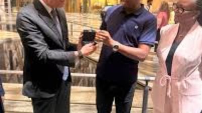 المتحف المصرى الكبير يستقبل رئيس وزراء بوروندي وحرمه والوفد المرافق لهما