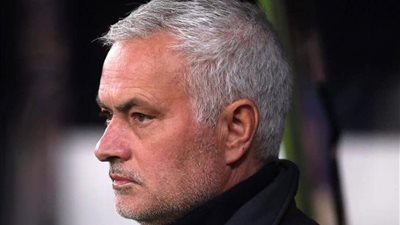 مورينيو يمهد طريق العودة لريال مدريد باتصالات سرية مع الثلاثي الكبير