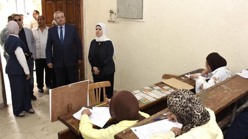 كلية بنات عين شمس