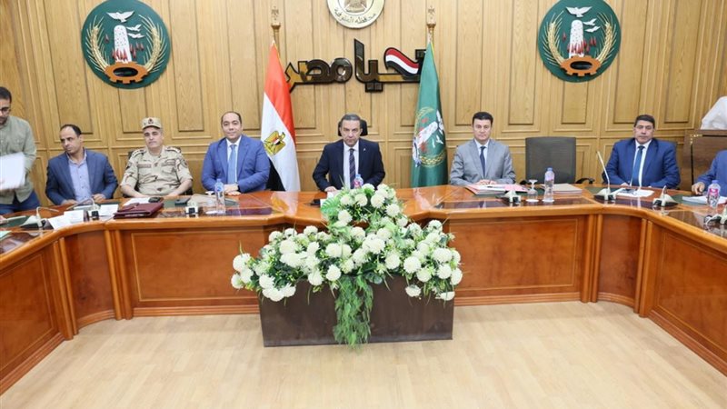 اثناء الاجتماع