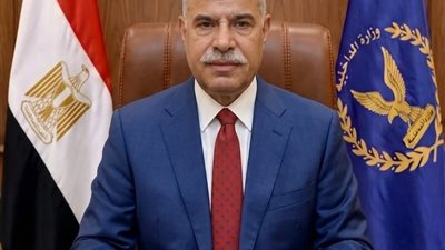 طمعا في المال يقتل أمه بعدد 12 طعنه.. اللواء رأفت الشرقاوي يوجه رسالة هامة 