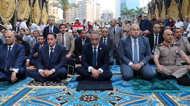 محافظ الجيزة ومدير