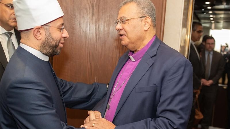 وزير الأوقاف يستقبل