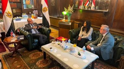 وزير الاستثمار يبحث مع Pladis خطط التوسع وزيادة الصادرات المصرية