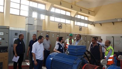 رئيس مياه سوهاج يتفقد محطات الشرب والصرف الصحي ويؤكد الالتزام بمعاييرالتشغيل والجودة
