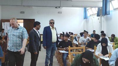 جامعة حلوان التكنولوجية الدولية تواصل امتحانات الفصل الدراسي الثاني بانضباط كامل