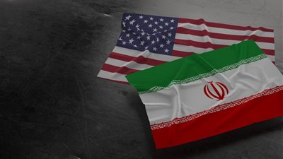 خبير دولي: فرص كبيرة للإتفاق بين طهران وواشنطن بالرغم من التوتر