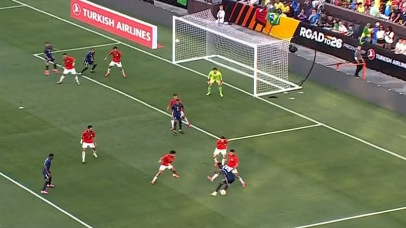 هدف البرازيل الثاني