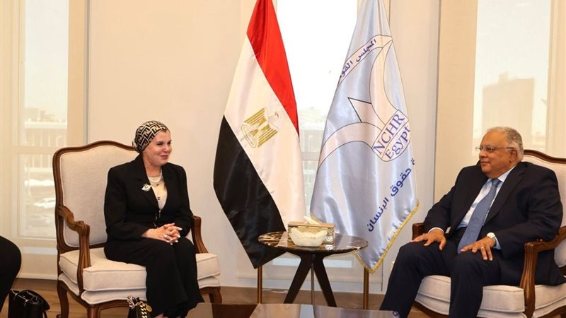 الدكتور أحمد ايهاب