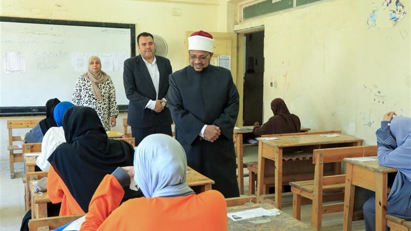 طلاب القسم العلمي