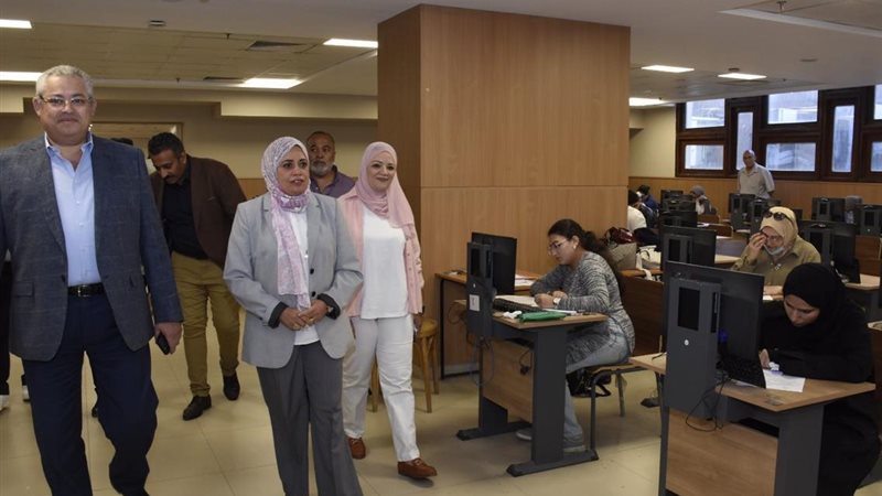 جامعة عين شمس 