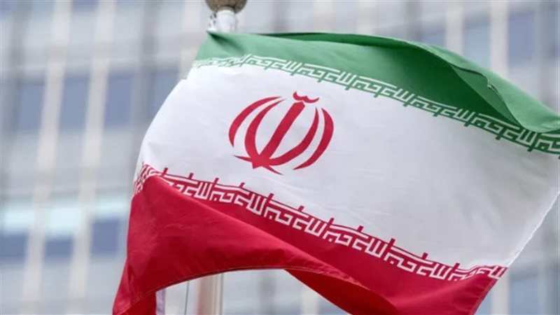 علم إيران