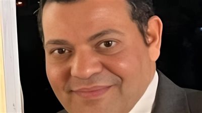 عصام التيجي يكتب: «بين الشك واليقين».. الدكتور مصطفى محمود يعود إلى الشاشة في رمضان 