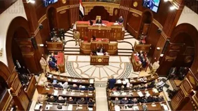 خطة صناعية جديدة تحت القبة.. كيف نحول البتروكيماويات إلى فرص عمل واستثمار؟