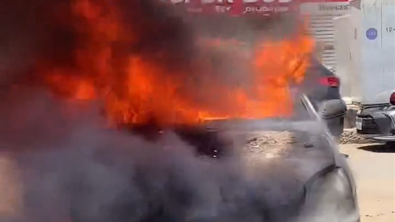 حريق يلتهم سيارتين بالمنيا