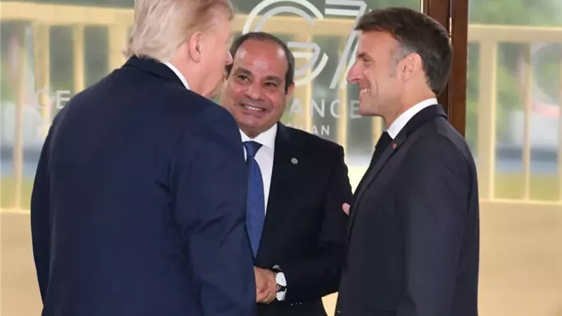 علي هامش فاعليات قمة مجموعة السبع