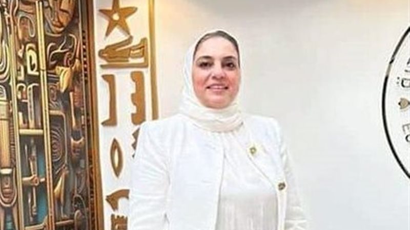الدكتورة سالي عبد