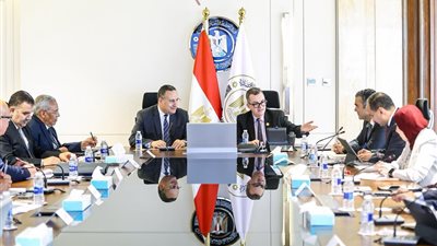 وزيرا التخطيط والتعليم العالي يبحثان إطلاق خارطة طريق وصندوق تمويل لدعم الشركات الناشئة 