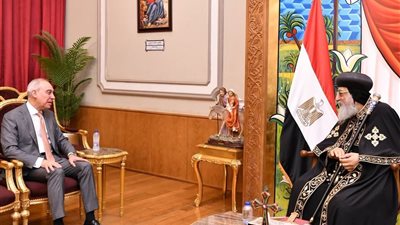 البابا تواضروس يبحث مع رئيس الاستعلامات إبراز التراث القبطي ومسار العائلة المقدسة