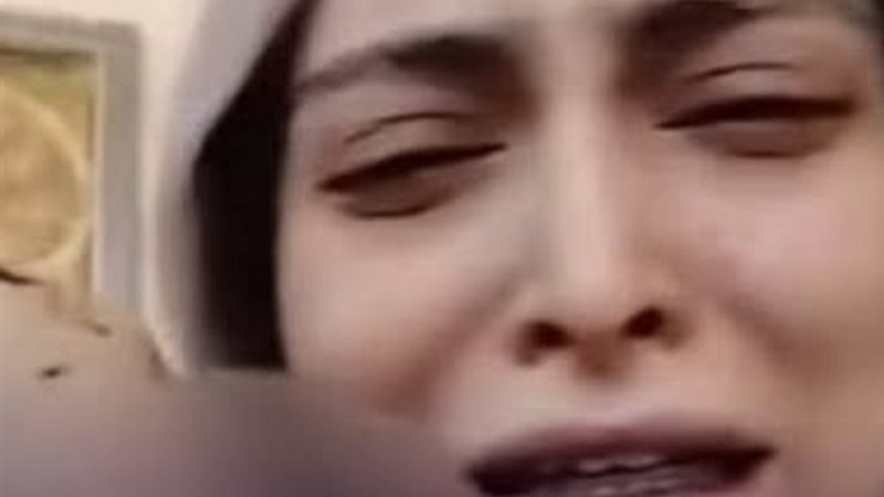 طبيبة الأسنان سارة