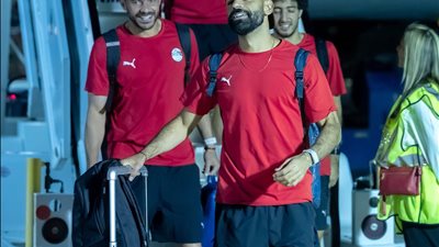 بعثة منتخب مصر تصل إلى دالاس استعدادًا لمواجهة أستراليا في كأس العالم