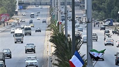 سوريا: انفجار دمشق خارج النطاق الأمني لإقامة ماكرون.. وإصابة 18 شخص