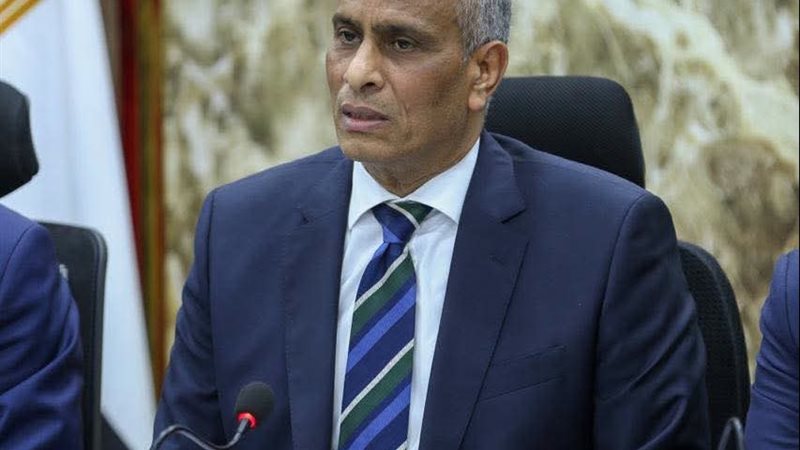 لضخ دماء جديدة محافظ