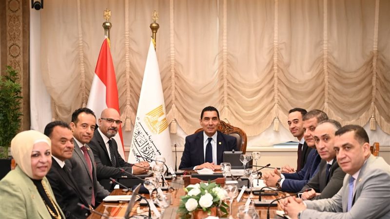 جوهر نبيل وزير الشباب