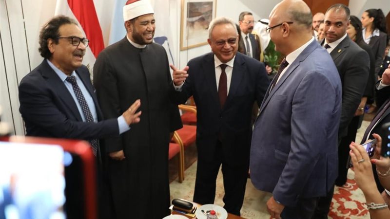 محافظ الإسكندرية