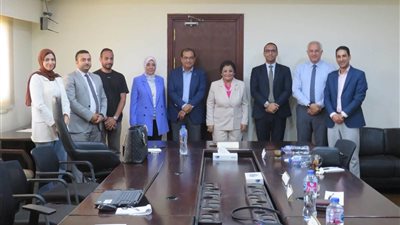 نائب وزير الصحة تبحث مع «أمل للبترول» و«حياة كريمة» و«مصر الخير» تعزيز الشراكة لدعم الملف السكاني