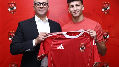 رسميا.. الأهلي يعلن التعاقد مع علي محمود لاعب إنبي
