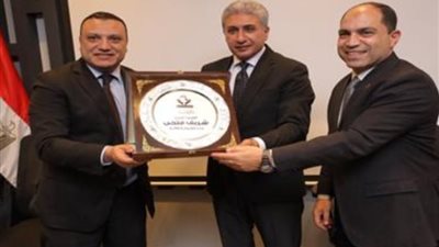 السياحة: تنفيذ خطة متكاملة لتطوير ورفع كفاءة المخازن الأثرية