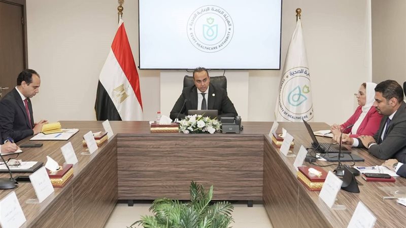 خلال الاجتماع 