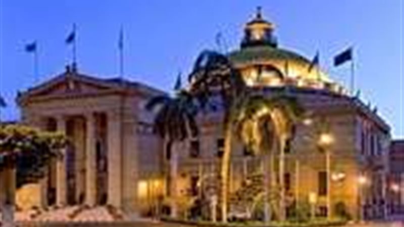 جامعة القاهرة