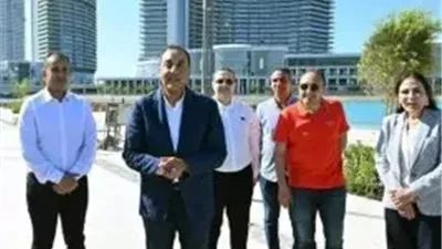 مدبولي يتابع تطوير مطار القاهرة و