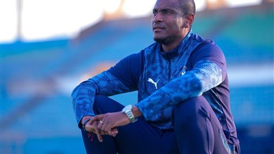 رولاني موكوينا مديرًا فنيًا لنادي بيراميدز