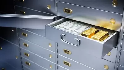 رسوم تأجير الخزائن الحديدية في البنوك.. مقارنة بين الأسعار والشروط