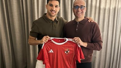 الأهلي يضم الجزائري منصف بقرار رسميًا بعقد لمدة 3 مواسم