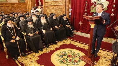 محافظ المنوفية يشهد اليوبيل الذهبي لسيامة وتجليس الأنبا بنيامين