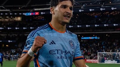 تعرف على القيمة التسويقية لـ منصف بقرار مهاجم الأهلي 